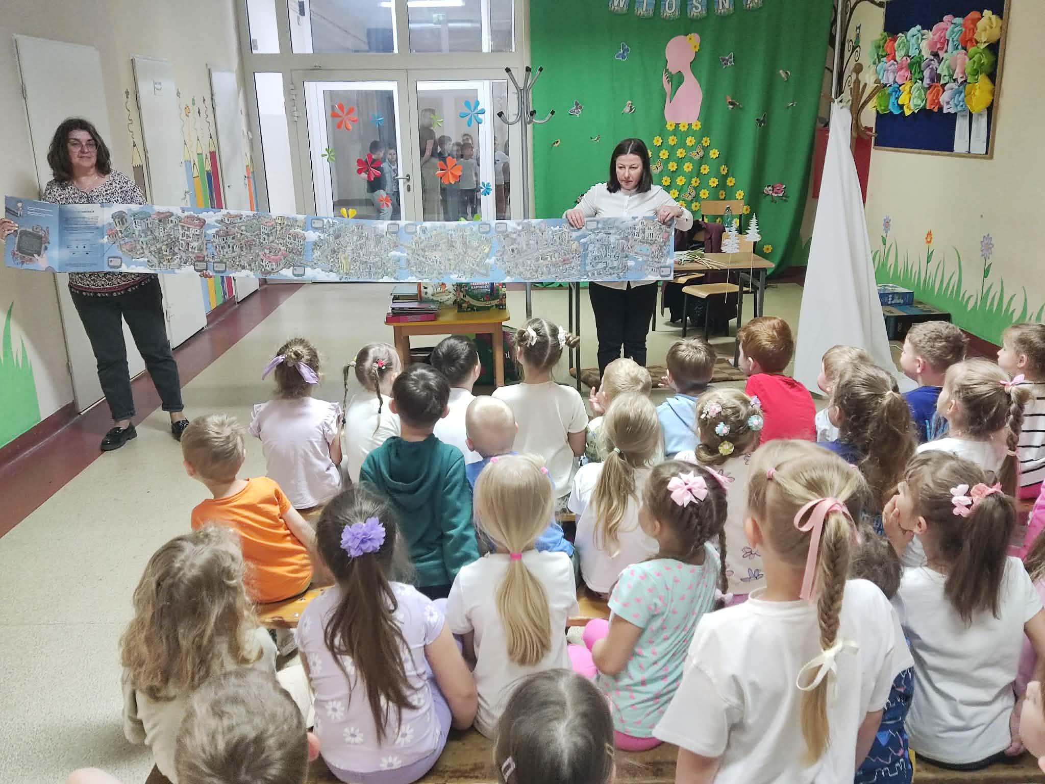 8 maja 2026 - "W książkach mieszka wrażeń sto" zajęcia eduk…