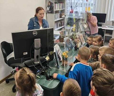 6 maja 2025 - "Magia biblioteki i urok czytania" zajęcia ed…